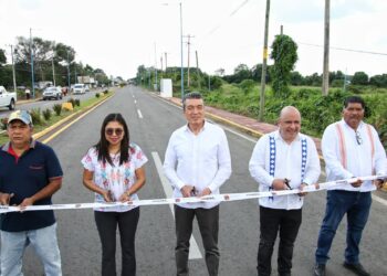 Inaugura Rutilio Escandón la reconstrucción del camino Arriaga-Tapachula-Álvaro Obregón-Mazatán