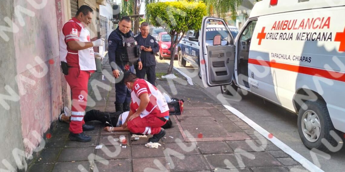 Persona lesionada encontrada en la vía pública en la colonia 16 de septiembre en Tapachula