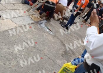 Mu3re Empleado tras descarga eléctrica en estacionamiento de Plaza Cristal