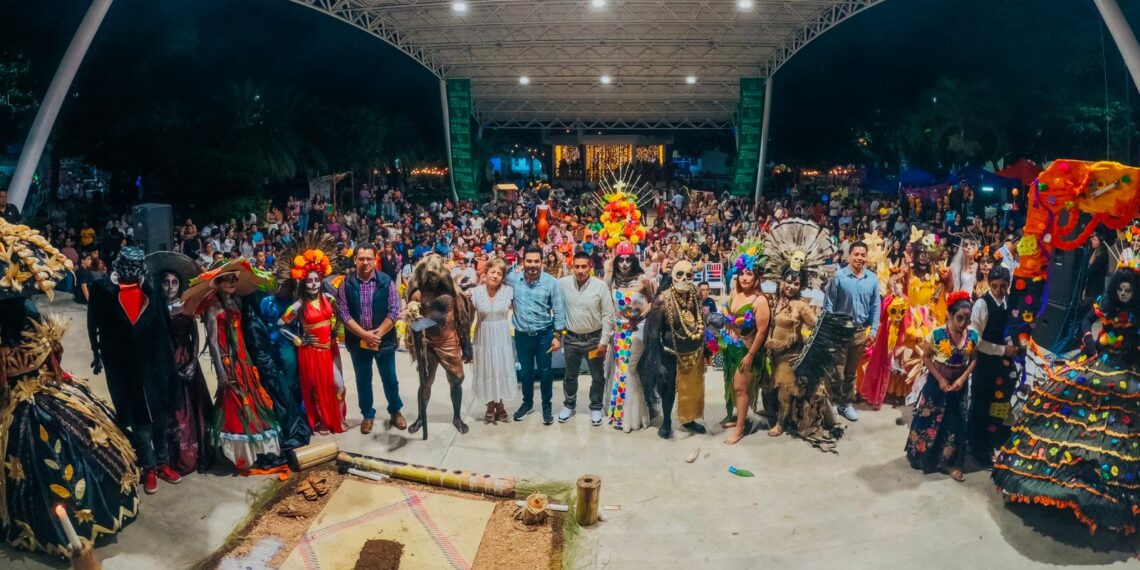 Cacahoatán vive el Día de Muertos con mucho color y Tradición.
