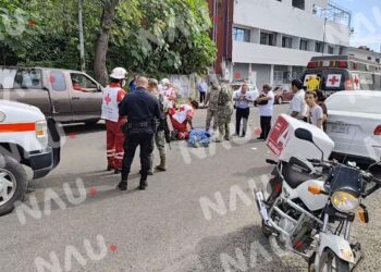 Accidente vehicular deja un motociclista lesionado