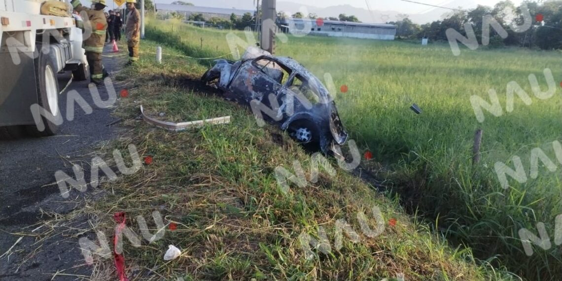 Fallece una persona en accidente vehicular en Tuxtla Chico