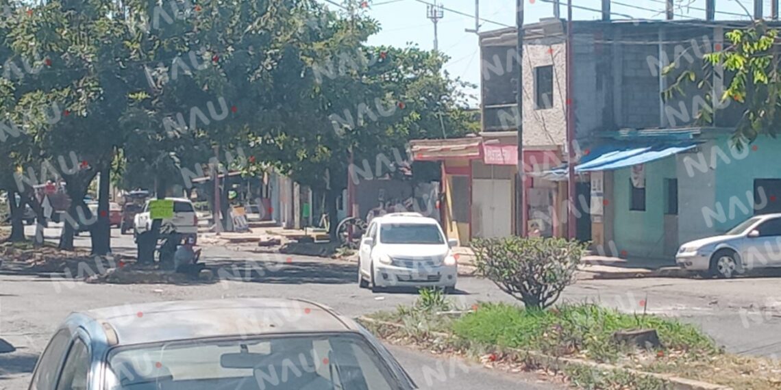 Habitantes de Indeco Cebadilla bloquean calles por falta de energía eléctrica