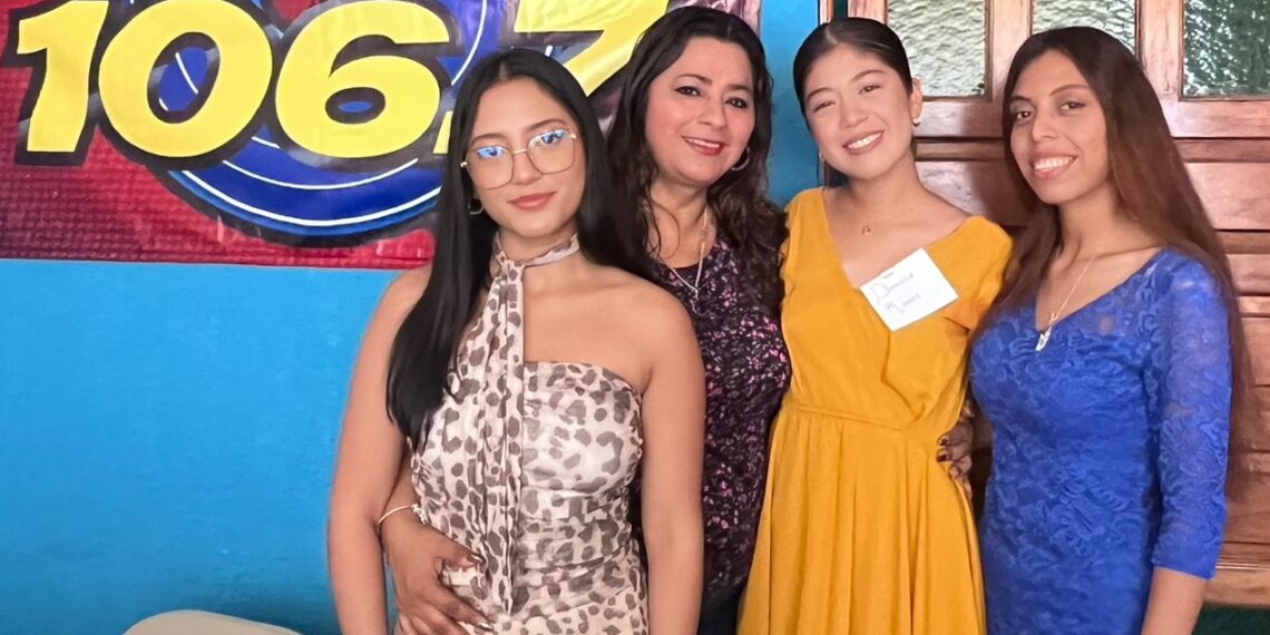 Candidatas a Reina de la EFT 2025 Visitan Medios de Comunicación