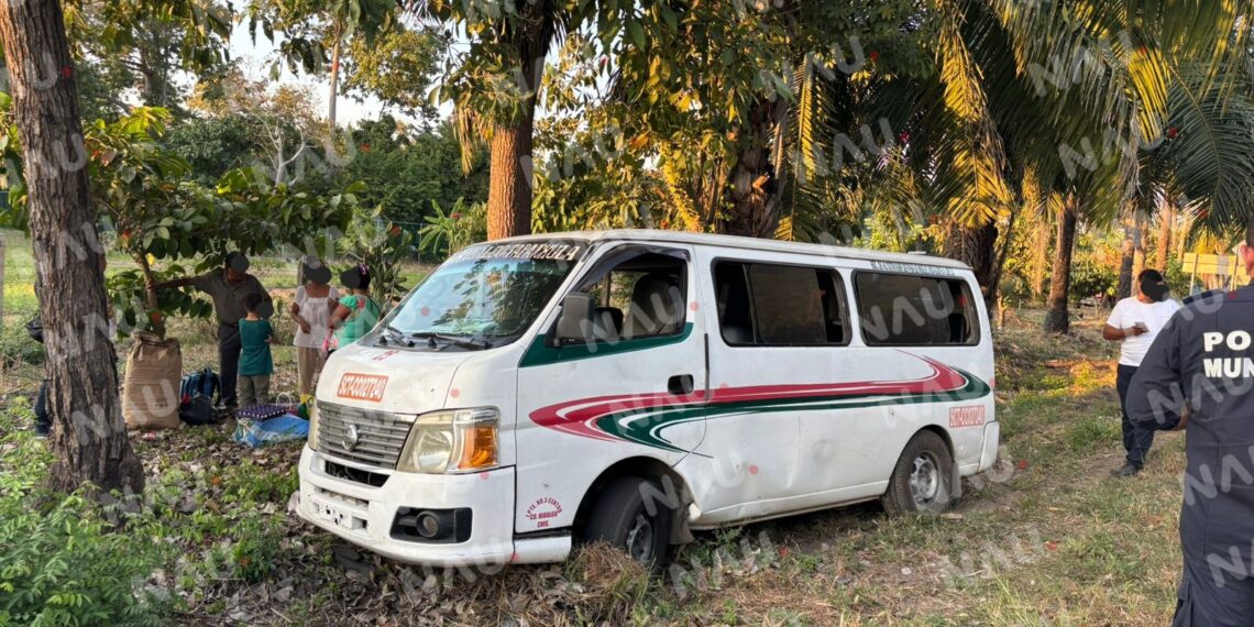 Pasajeros sufren crisis nerviosa tras incidente en carretera Tapachula – Puerto Madero