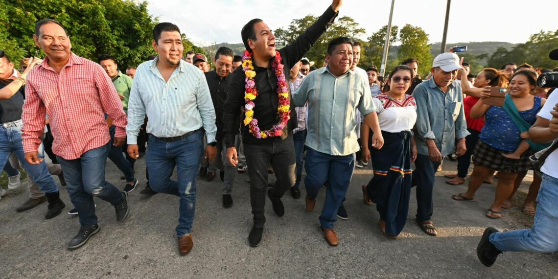 Nueva autopista Palenque-Ocosingo fortalecerá el desarrollo en la región: Eduardo Ramírez