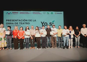 Cecytech y TBC presentan la obra de teatro “Yo, sí pude” para inspirar la resiliencia y la alfabetización en Chiapas