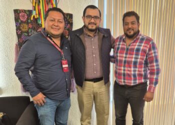 El Ayuntamiento de Suchiate, encabezado por el presidente municipal Elmer de Jesús Vázquez Gallardo, continúa trabajando en el desarrollo de la infraestructura social municipal para 2025