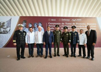 Atestigua Eduardo Ramírez toma de protesta de Alejandro Vargas González como comandante de la VII Región Militar