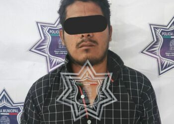 Policía Municipal de San Cristóbal rescata a dos personas señaladas de robo en mercado público