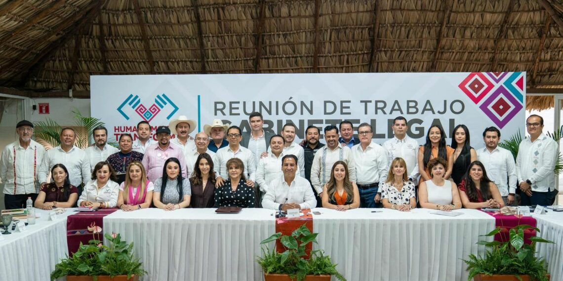 Eduardo Ramírez convoca a su gabinete a fortalecer el compromiso social por Chiapas