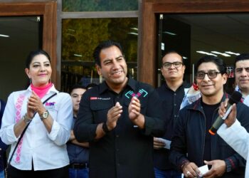 Eduardo Ramírez refuerza capacidades operativas de Protección Civil con ambulancias y motoambulancias