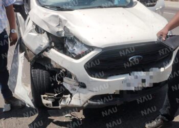 Choque por alcance en la carretera Puerto Madero – Tapachula, deja daños materiales