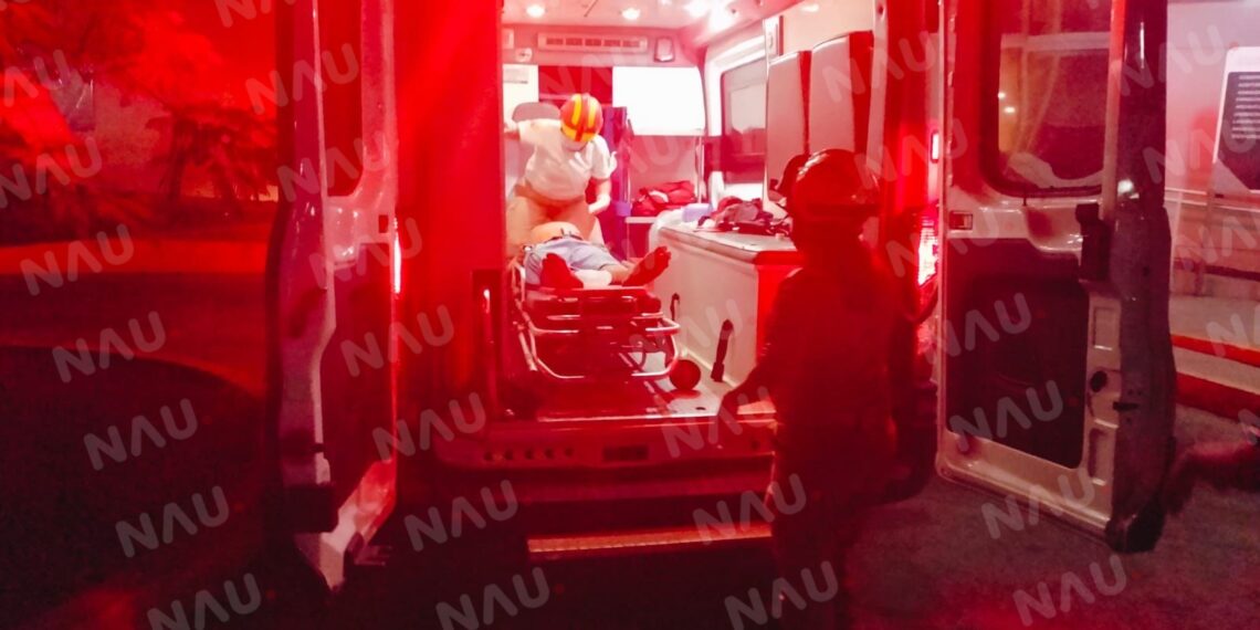 Le pegaron en la cabeza con un leño