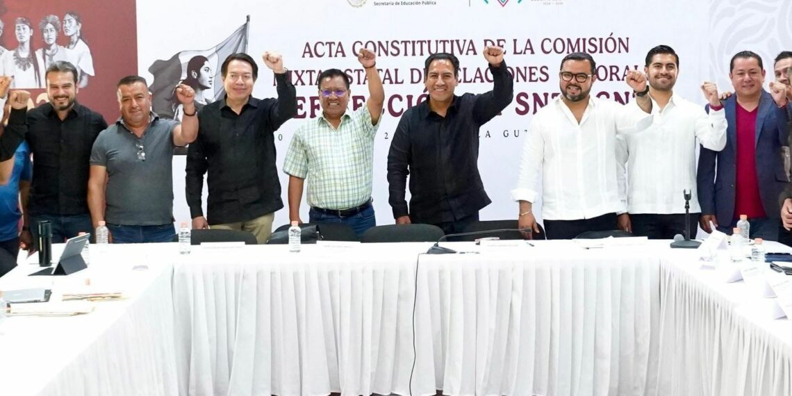 Eduardo Ramírez y Mario Delgado consolidan acuerdo histórico a favor del magisterio chiapaneco