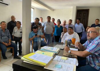 Se reúne Frente de Defensa Estatal y Federal con titular de oficina de enlace de SMyT en Tapachula
