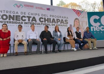 Atestigua Fabiola Ricci, la puesta en marcha del programa “Conecta Chiapas” en San Cristóbal