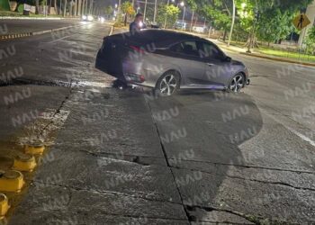 Abandonan automóvil con huellas de choque en Tapachula