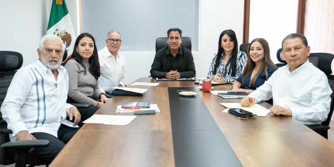 Eduardo Ramírez garantiza transparencia en obras, con licitaciones justas y sin sobrecostos