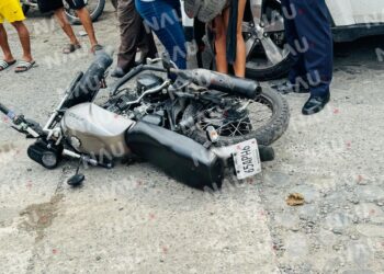 Motociclista menor de edad sufre accidente en la 13 Sur y 32 Oriente