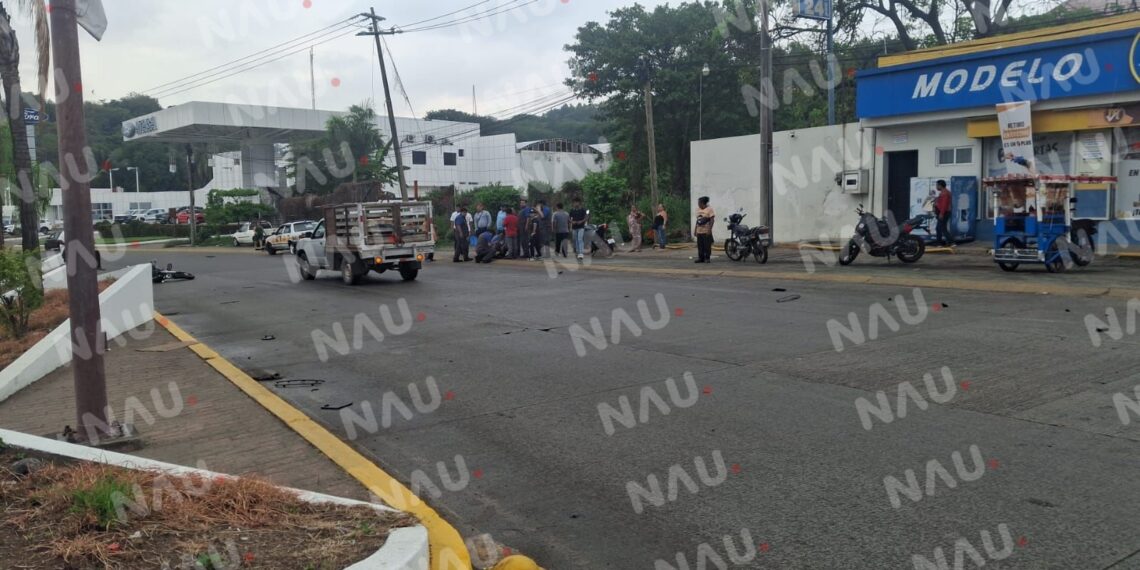 Motociclista sufre accidente en la carretera costera a la altura de El Porvenir, Tapachula