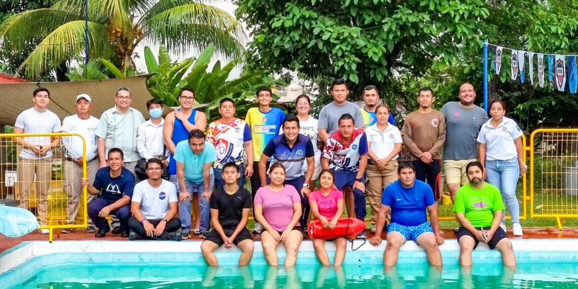 CAPACITA PROTECCION CIVIL MUNICIPAL A PERSONAL DE HOTELES Y BALNEARIOS EN TAPACHULA