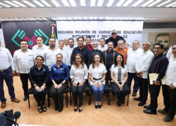 Eduardo Ramírez pide intensificar esfuerzos para alcanzar objetivos en materia de alfabetización