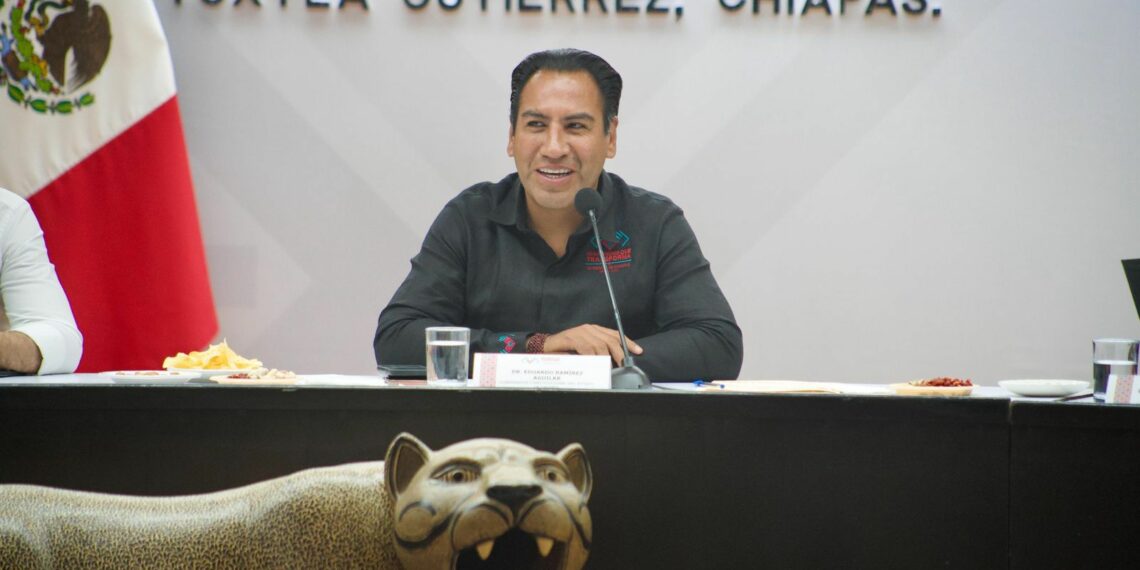 Eduardo Ramírez encabeza reunión de evaluación con integrantes del Gabinete Legal