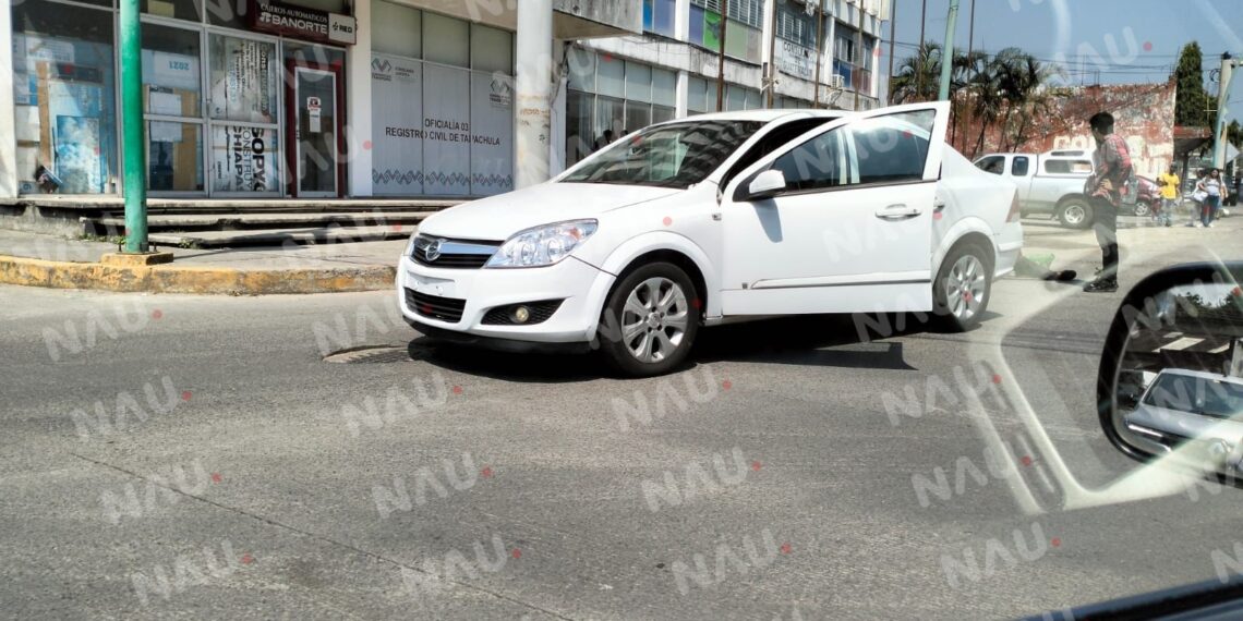 Hombre sexagenario es atropellado en el centro de Tapachula