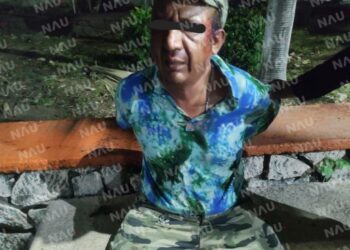 Liberan a presunto ladrón de autopartes golpeado por el propietario del vehículo