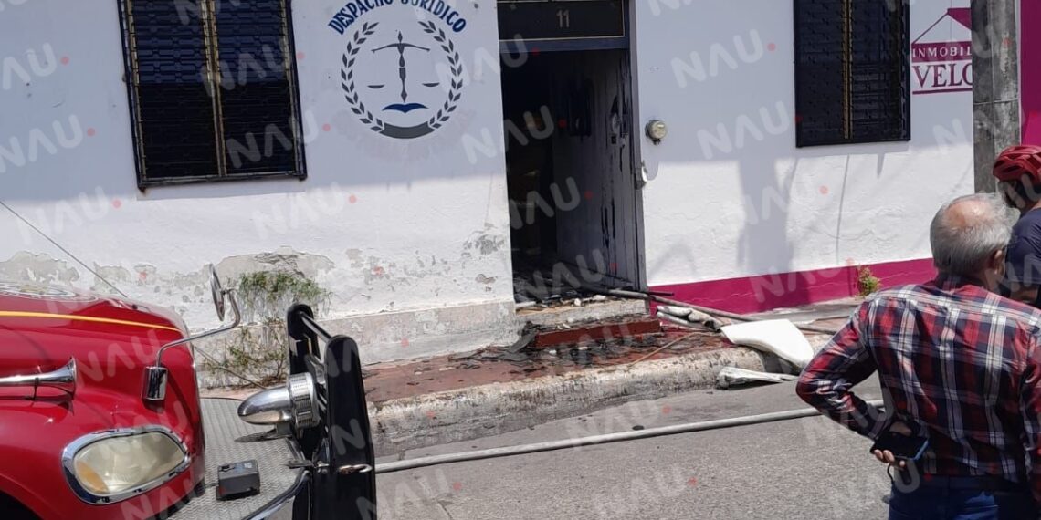 Sofocan incendio en el centro de Tapachula