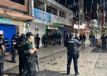 Asaltan tienda frente al parque Miguel Hidalgo en Tapachula