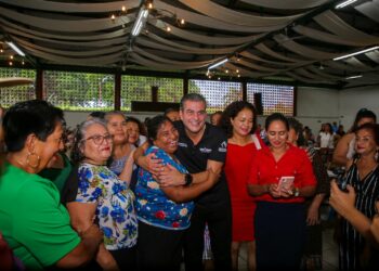 En Tapachula trabajamos por el bienestar y empoderamiento de las mujeres: Yamil Melgar