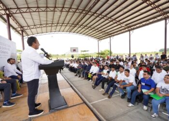 Chiapas con nuevas oportunidades educativas de la mano del Gobernador Eduardo Ramírez: Julio Gamboa