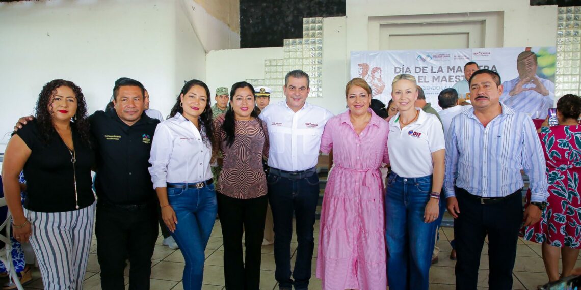 El maestro, pilar de la transformación: Yamil Melgar