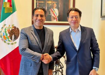 Eduardo Ramírez y titular de la SEP, Mario Delgado, fortalecen la coordinación en materia educativa