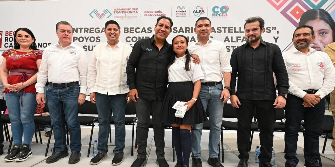 En Palenque, Eduardo Ramírez entrega apoyos educativos y reafirma compromiso con la transformación