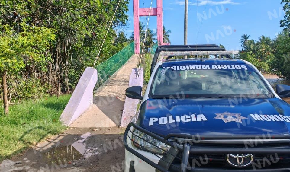 Encuentran cadáver maniatado y en descomposición en playa de Suchiate