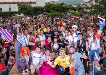 Eduardo Ramírez se compromete a caminar con la comunidad LGBTQ+ en Chiapas