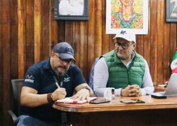 Ayuntamiento de Unión Juárez y Delegación de Movilidad y transporte avanzan en ordenamiento de mototaxis