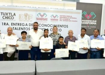 Tuxtla Chico reconoce a sus talentos en el ámbito cultural, deportivo y educativo