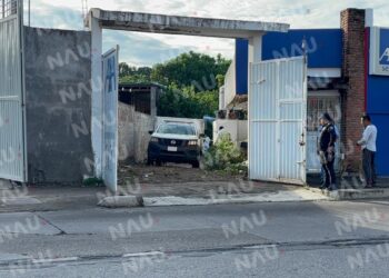 Hallan sin vida a un hombre en oficinas de seguros en Tapachula; fue atacado con machete