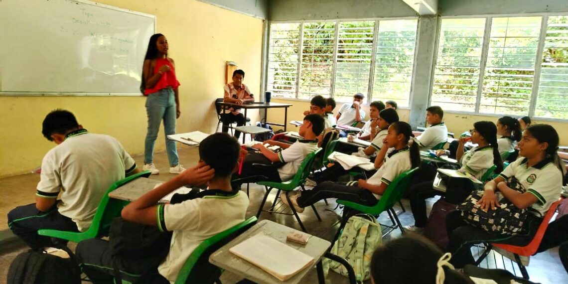 Gobierno de Tuxtla Chico y Sistema DIF contra el abuso, se imparten pláticas sobre el buen trato y bullying