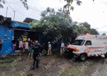 Con machete en mano, intenta matar a joven en la colonia Las Américas; hay un detenido