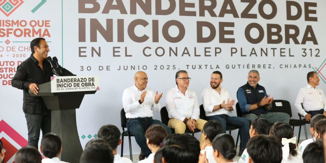Eduardo Ramírez dignifica espacios escolares y promueve inclusión digital en el Conalep 312