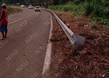 Motociclista derrapa y resulta herido en la carretera a Playa Linda