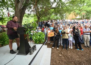 Asiste Eduardo Ramírez a inicio de la reforestación “Siembra con conciencia” en el MUCH