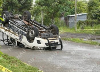Un accidente en colonia Solidaridad 2000: dos policías lesionados