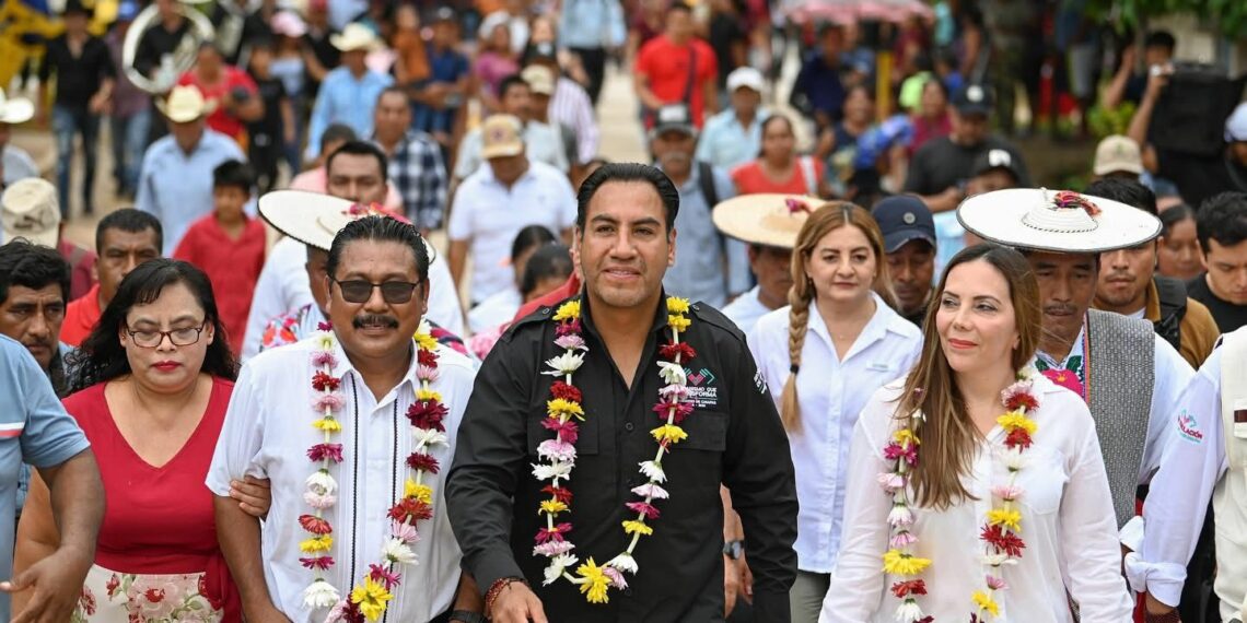 Desde Maravilla Tenejapa, Eduardo Ramírez reitera compromiso de gobernar cerca del pueblo