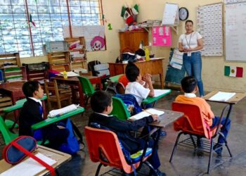 Sistema DIF Tuxtla Chico comprometido con difundir diferentes temas de prevención en las escuelas